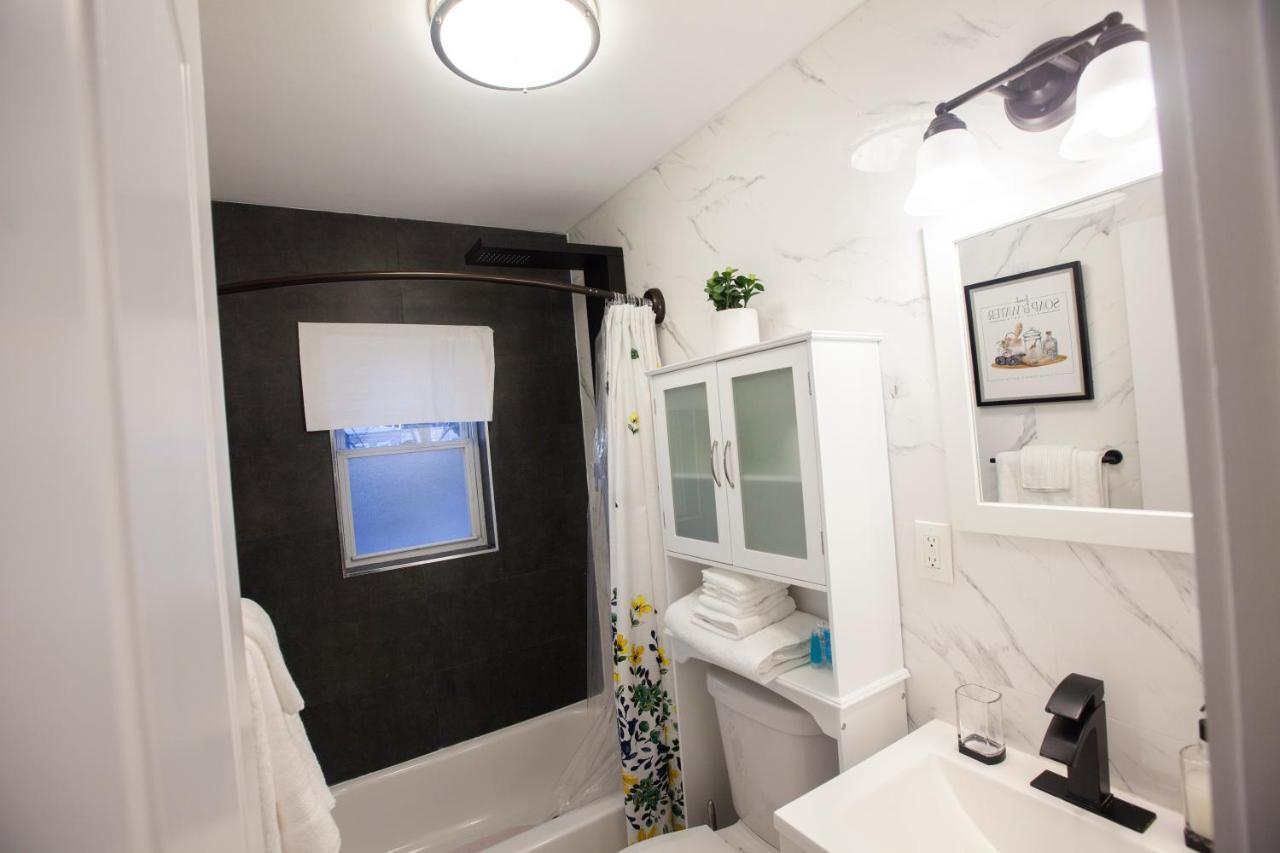 Alafia- Cozy Jfk Area Home - This Property Is A Hosted Property Meaning The Host Live On Site New York City Exterior photo